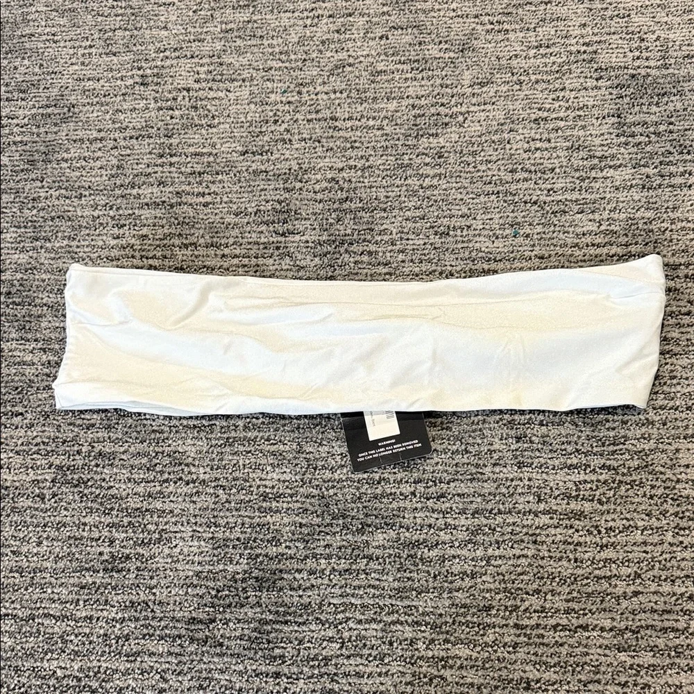 Plus PrettyLittleThing White Mix & Match Bandeau Bikini Top, Size 20 - Picture 1 of 2